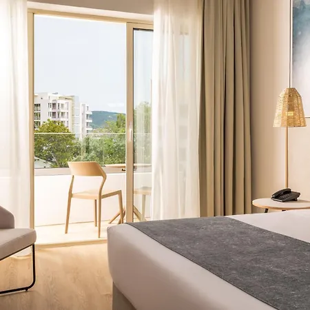 Hotel Aluasoul Sunny (adults Only)