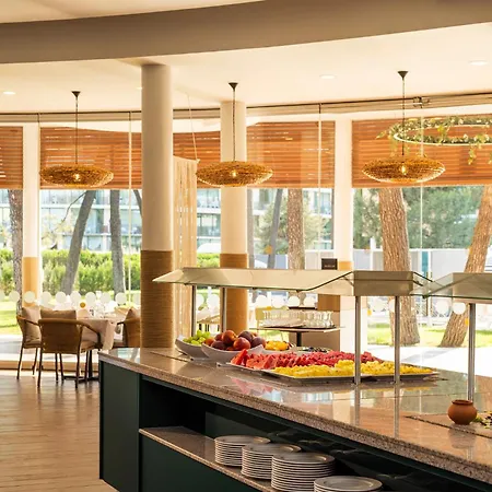 Hotel Aluasoul Sunny (adults Only) 4*