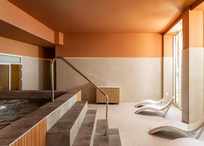 מלון Aluasoul Sunny (adults Only) סאני ביץ'